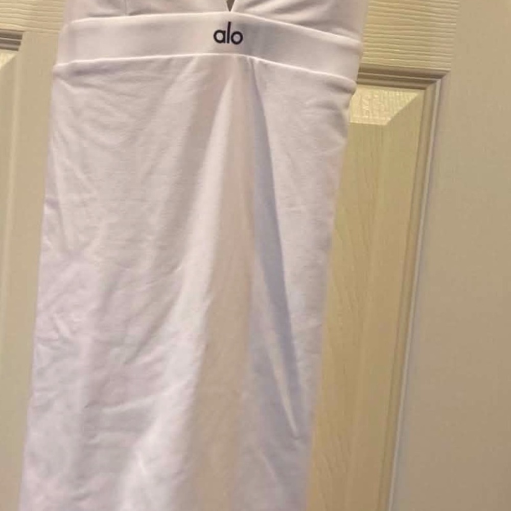 NWT Alo Yoga splendor dress WHITE Size S - Picture 3 of 4